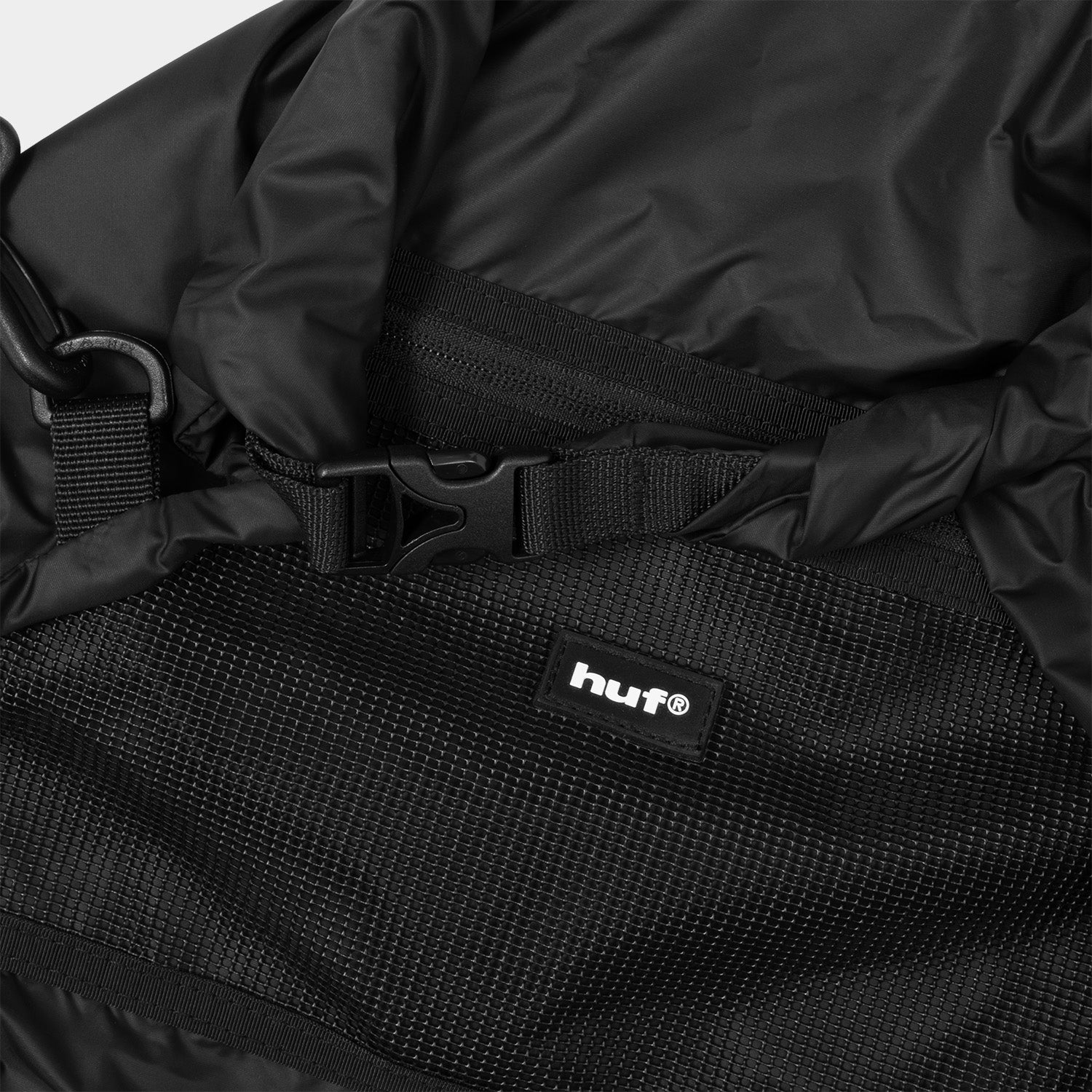 HUF (ハフ) Worldwide JP /BAGS(バッグ)/ PERTEX® ROLL TOP SHOULDER商品 / BLACK