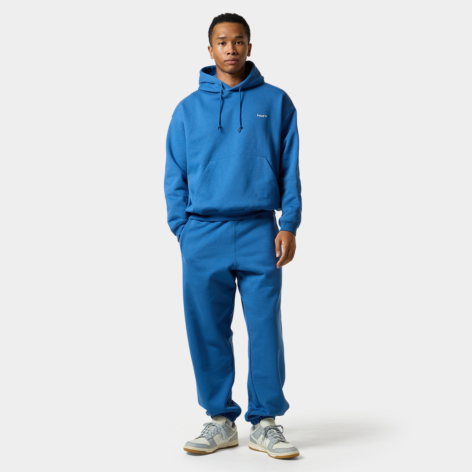 HUF (ハフ) Worldwide JP /HOODIES(パーカー)/ HUF eightynine FLEECE HOODIE商品 / ASH GREY