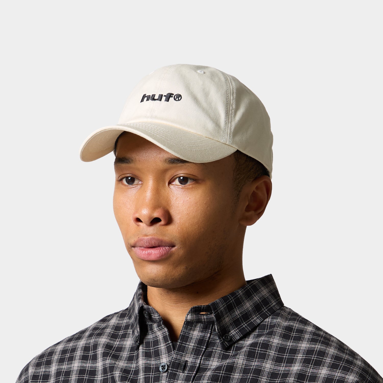 HUF (ハフ) Worldwide JP /HATS & BEANIES(ハット&ビーニー)/ 89 EMBROIDERED 6 PANEL CV HAT商品 / BLACK/WHITE