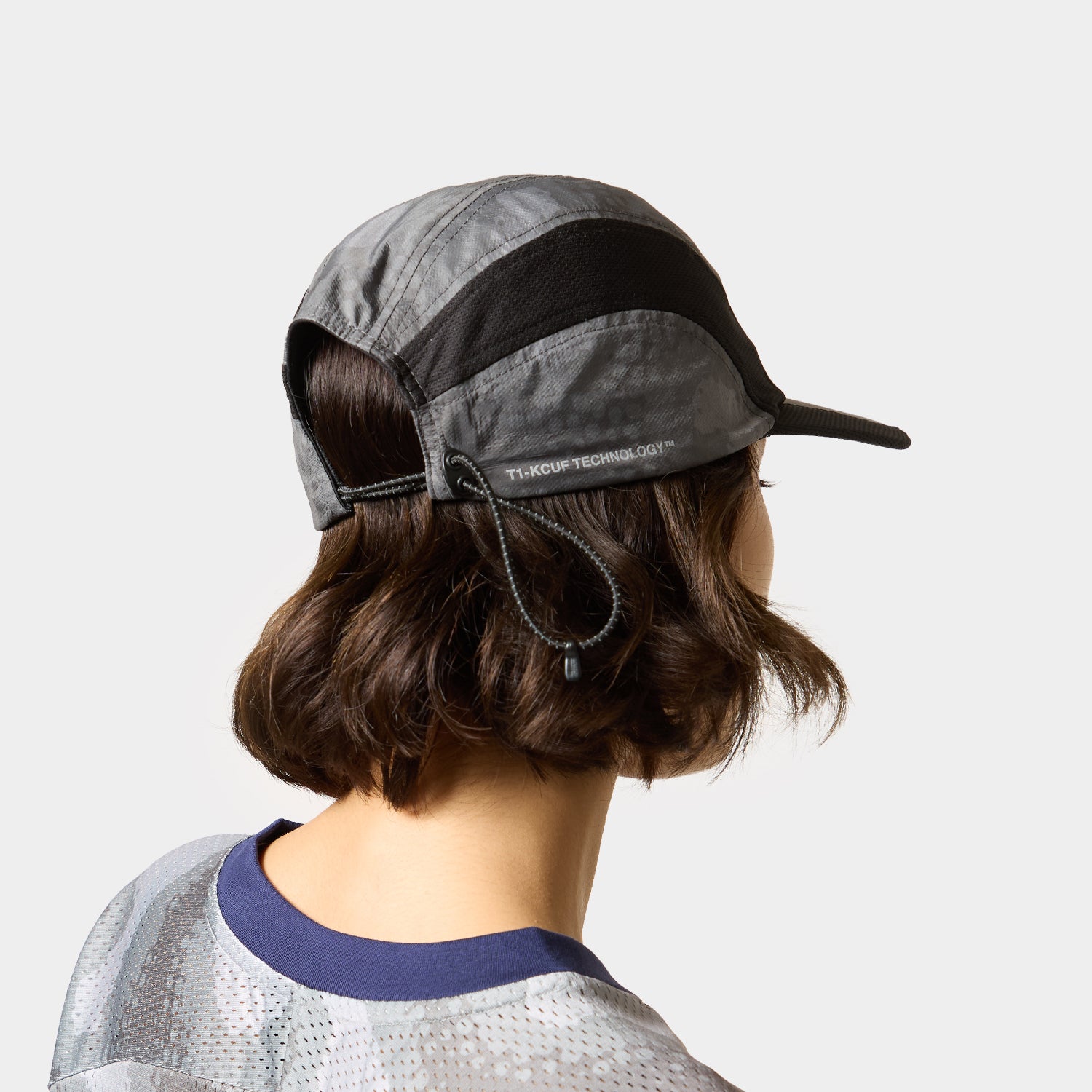 HUF (ハフ) Worldwide JP /HATS & BEANIES(ハット&ビーニー)/ CROSS CONDITIONS UL TECH HAT商品 / BROWN