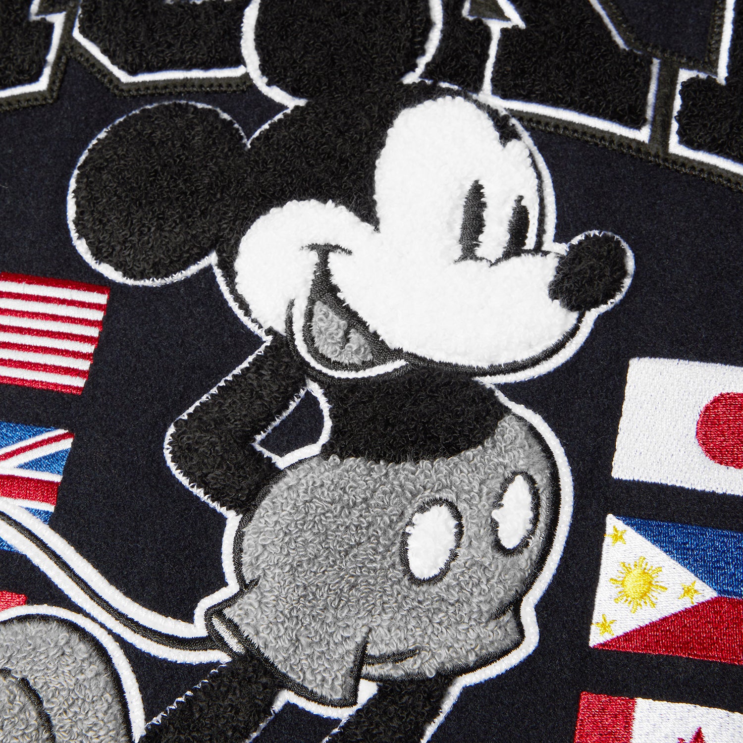 HUF (ハフ) Worldwide JP /JACKETS(ジャケット)/ DISNEY | HUF WORLDWIDE TOUR VARSITY JACKET商品 / NAVY