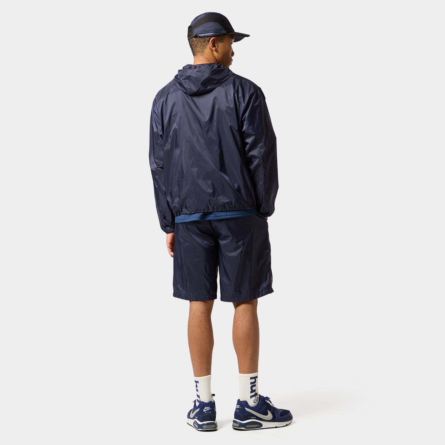 HUF (ハフ) Worldwide JP /JACKETS(ジャケット)/ CROSS CONDITIONS UL NYLON JACKET商品 / NAVY