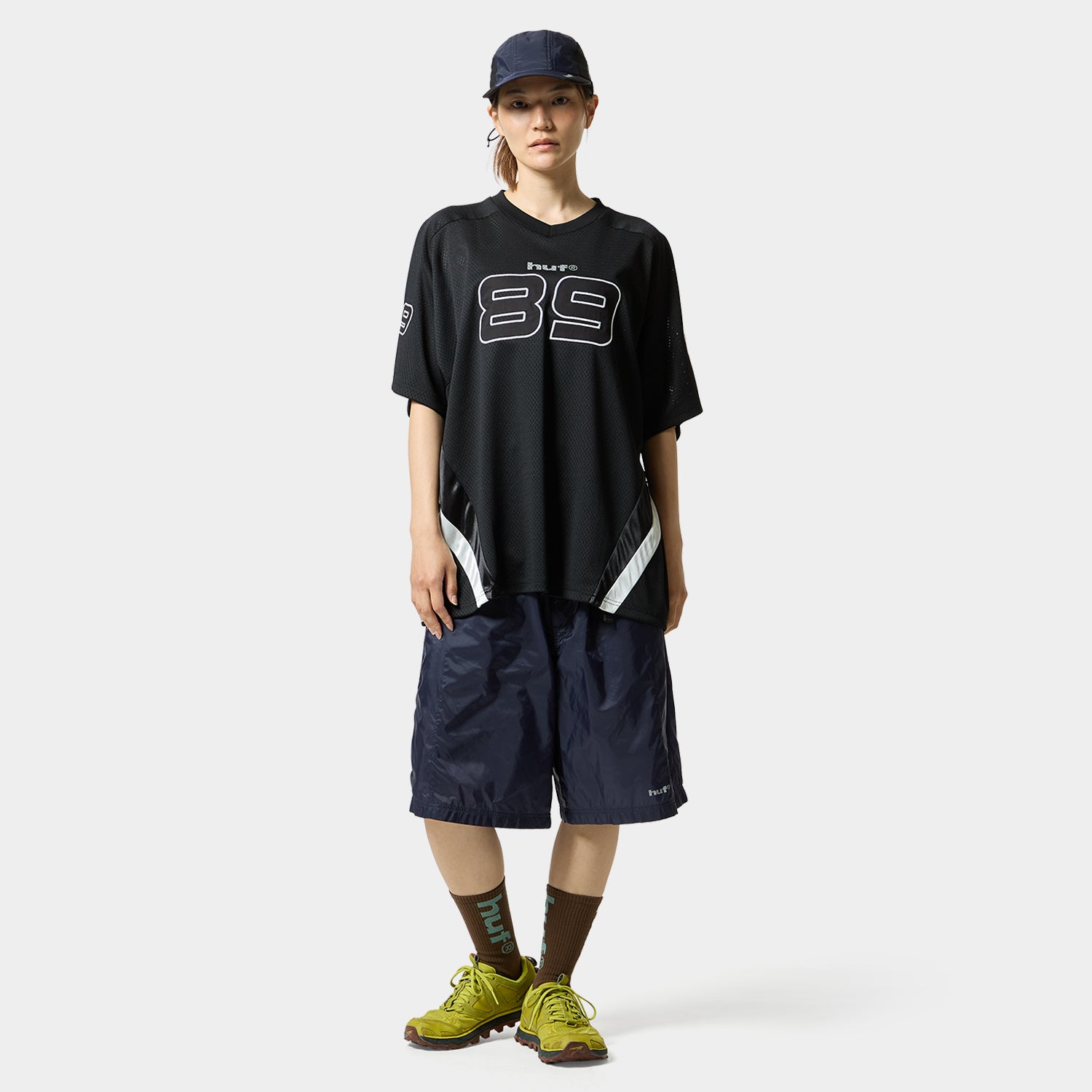 HUF (ハフ) Worldwide JP /TOPS & SHIRTS(トップス&シャツ)/ CROSS CONDITIONS FOOTBALL CREW商品 / BLACK