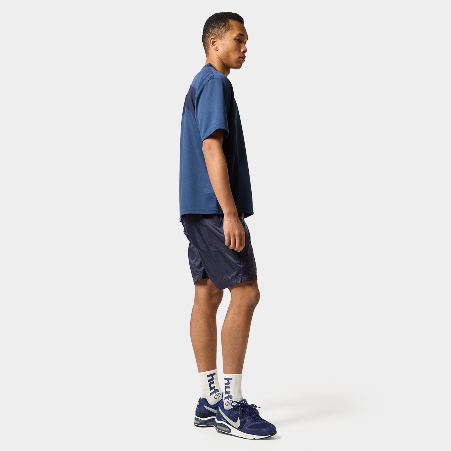 HUF (ハフ) Worldwide JP /TOPS & SHIRTS(トップス&シャツ)/ CROSS CONDITIONS BC TECH TEE商品 / NAVY