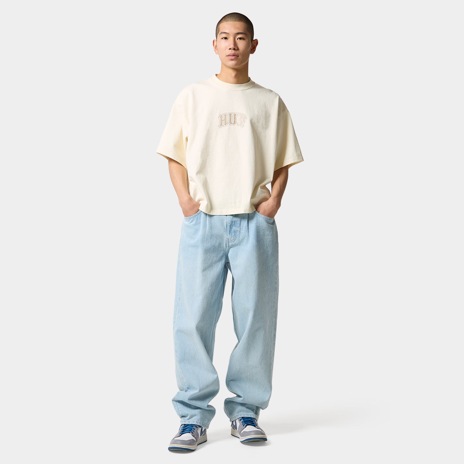 HUF (ハフ) Worldwide JP /TOPS & SHIRTS(トップス&シャツ)/ CLASSIC ARCH WIDE CREW商品 / YELLOW