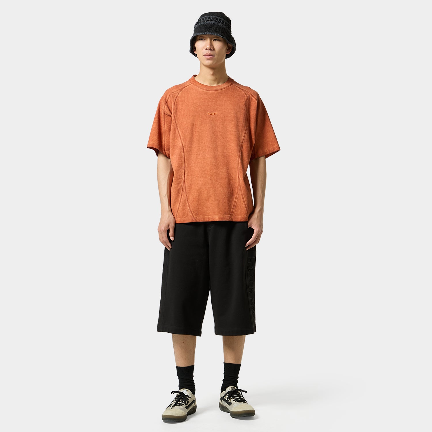 HUF (ハフ) Worldwide JP /TOPS & SHIRTS(トップス&シャツ)/ WASHED PANELED CREW商品 / LT BLUE