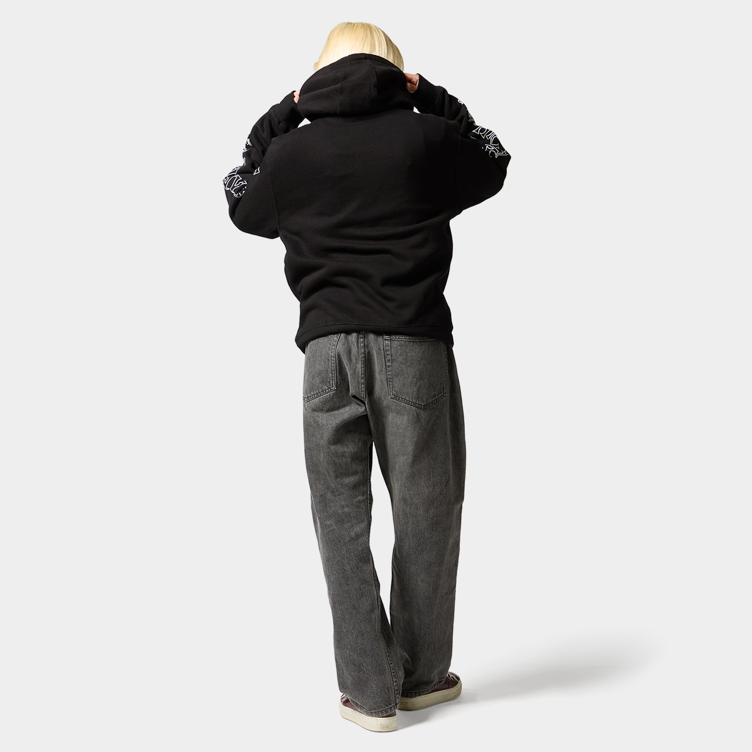 HUF (ハフ) Worldwide JP /HOODIES(パーカー)/ HUF X NIGHTMARE BEFORE CHRISTMAS JACK SKELLINGTON HOODIE商品 / BLACK