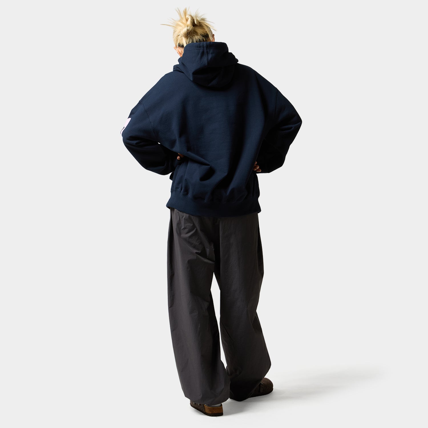 HUF (ハフ) Worldwide JP /HOODIES(パーカー)/ 【オンラインストア限定】MEGABLAST HOODIE商品 / BLACK
