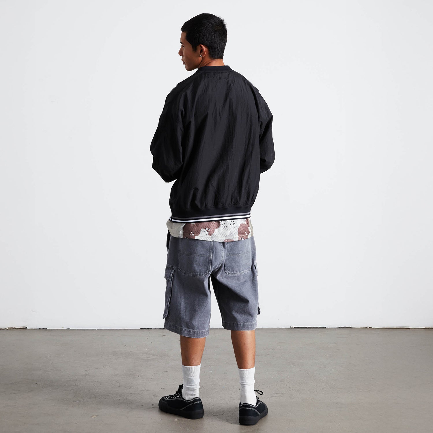 HUF (ハフ) Worldwide JP /SHORTS(ショーツ)/ OVAL DENIM CARGO SHORT商品 / INDIGO