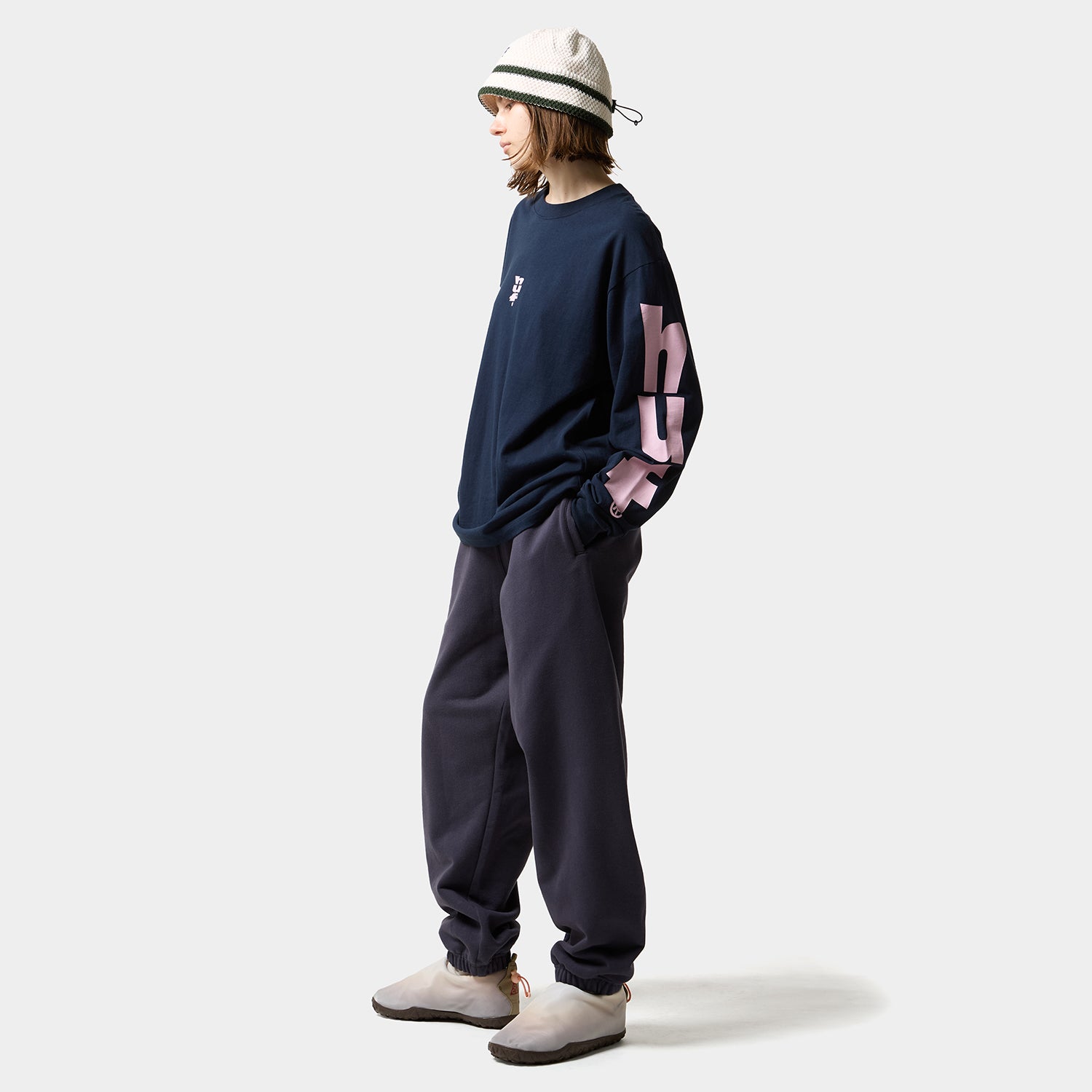 HUF (ハフ) Worldwide JP /PANTS(パンツ)/ EXHAUST FLEECE PANT商品 / NAVY