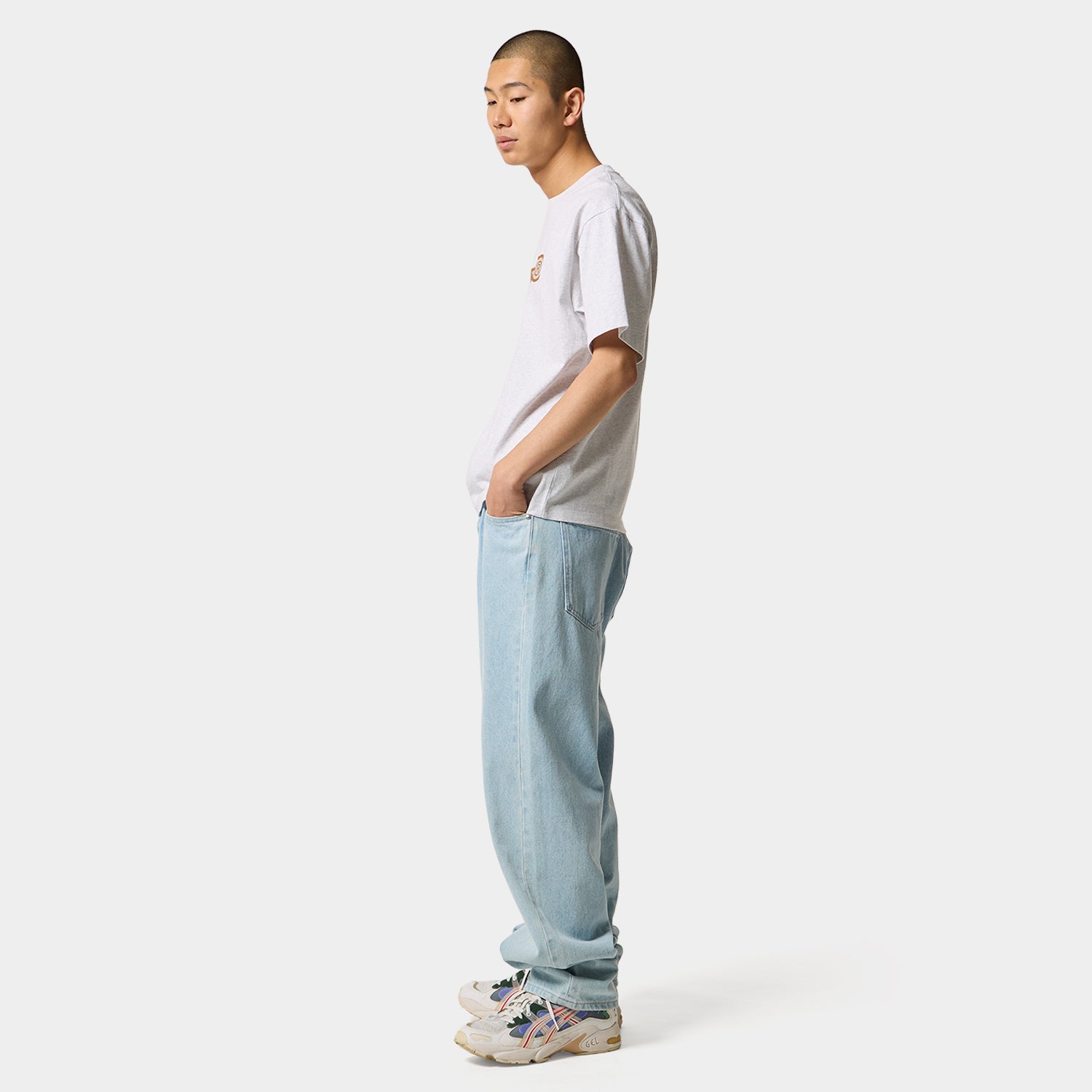HUF (ハフ) Worldwide JP /T-SHIRTS(Tシャツ)/ 89 OUTLINE TEE商品 / BLACK