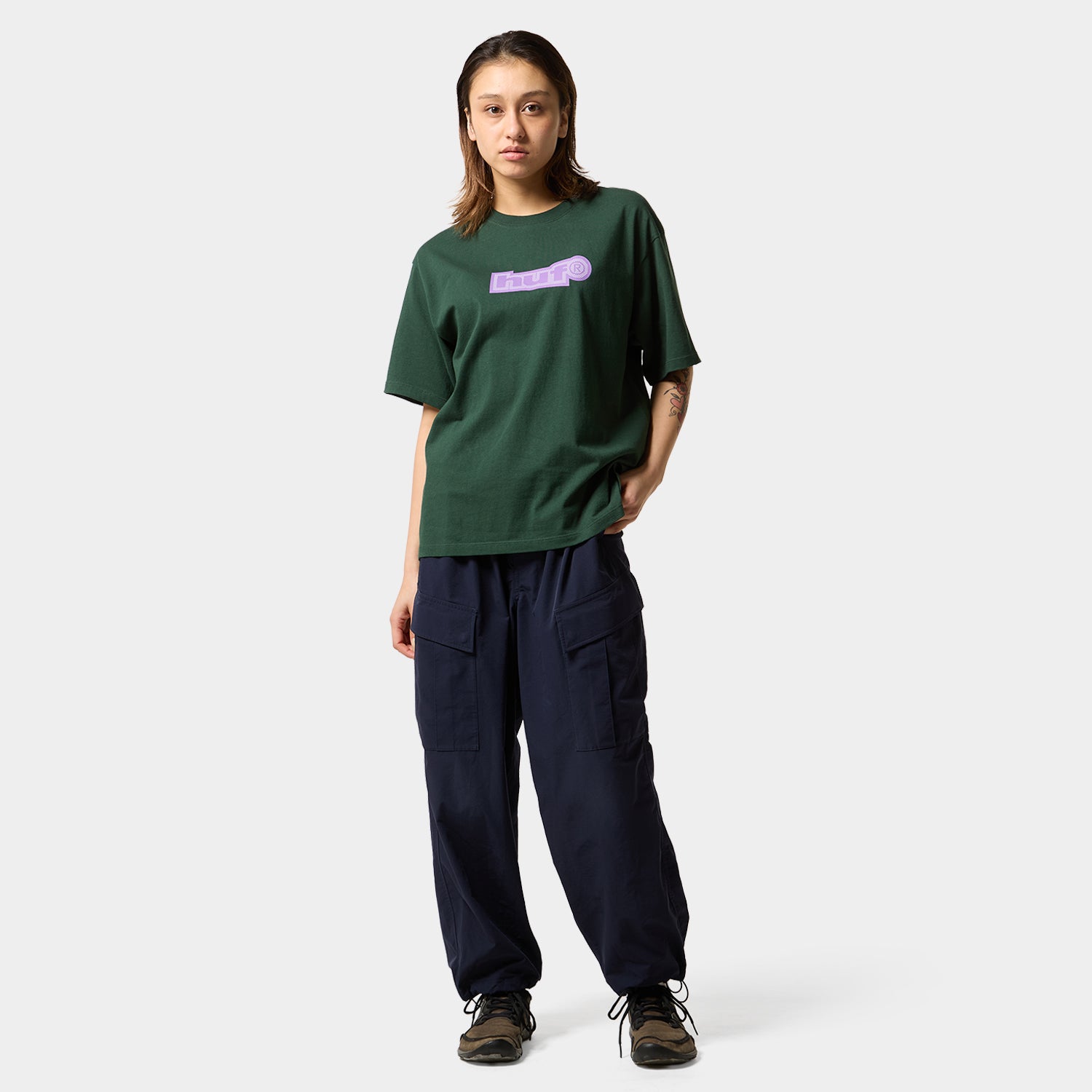 HUF (ハフ) Worldwide JP /T-SHIRTS(Tシャツ)/ 89 OUTLINE TEE商品 / BLACK