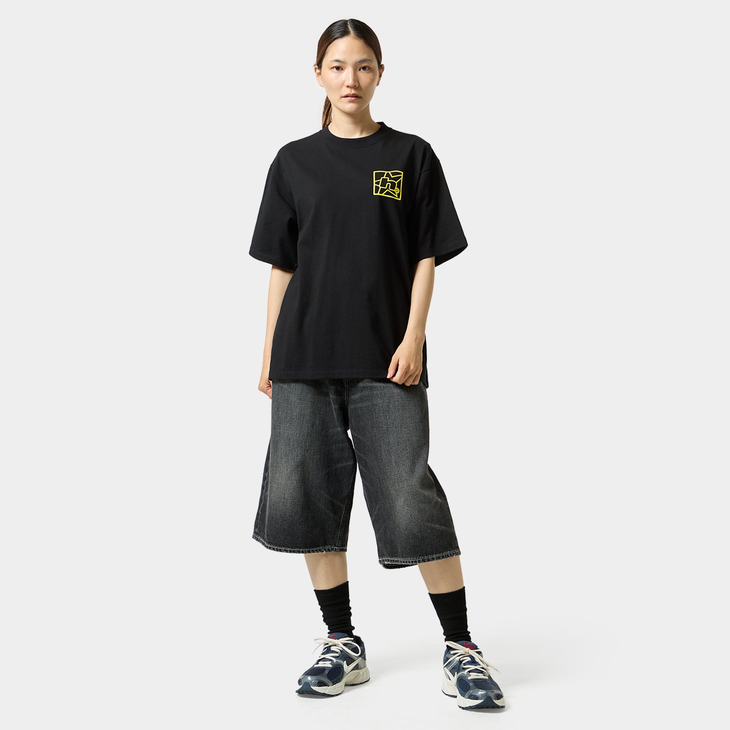 HUF (ハフ) Worldwide JP /T-SHIRTS(Tシャツ)/ CYBERPUNK TEE商品 / WHITE