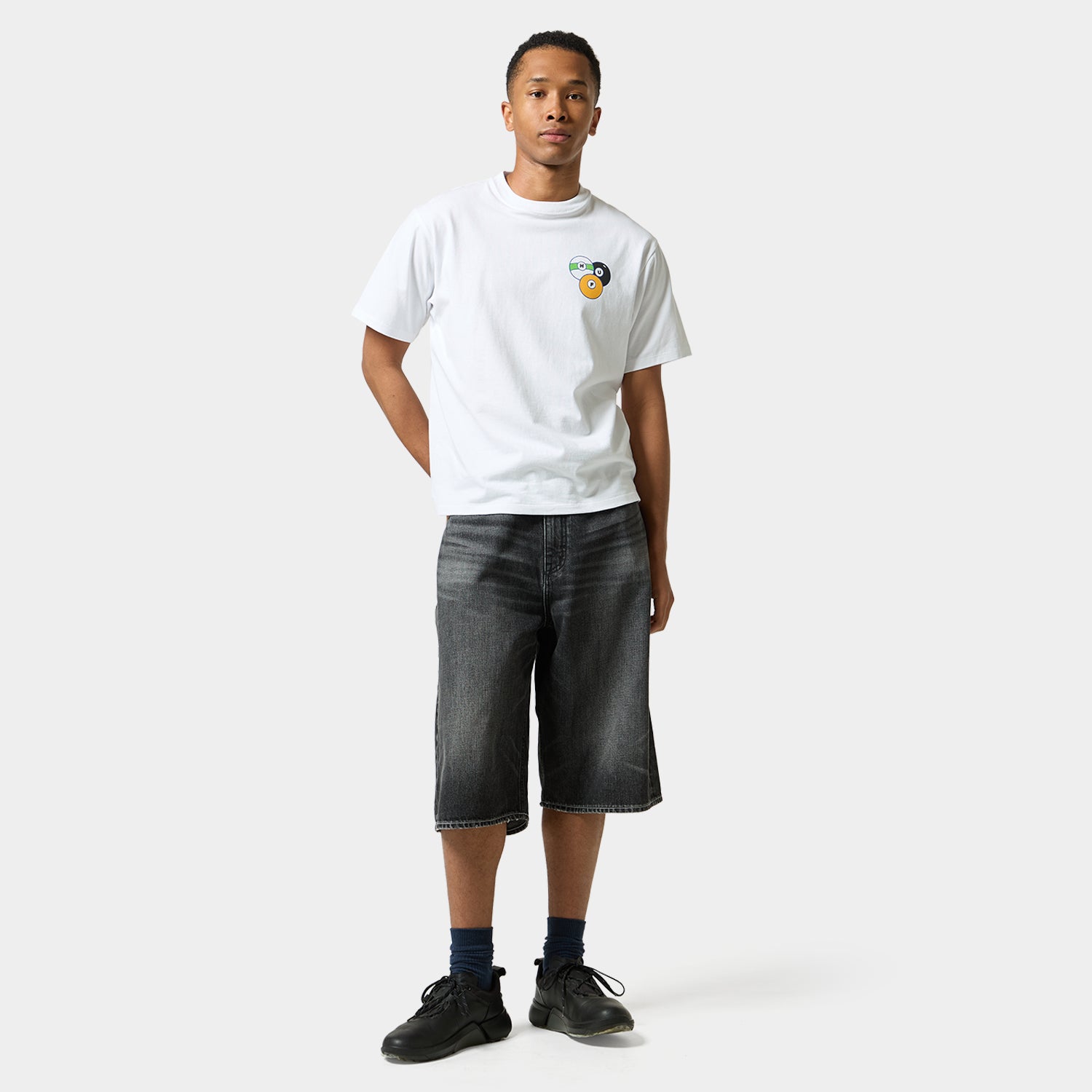 HUF (ハフ) Worldwide JP /T-SHIRTS(Tシャツ)/ RACK EM UP TEE商品 / WHITE
