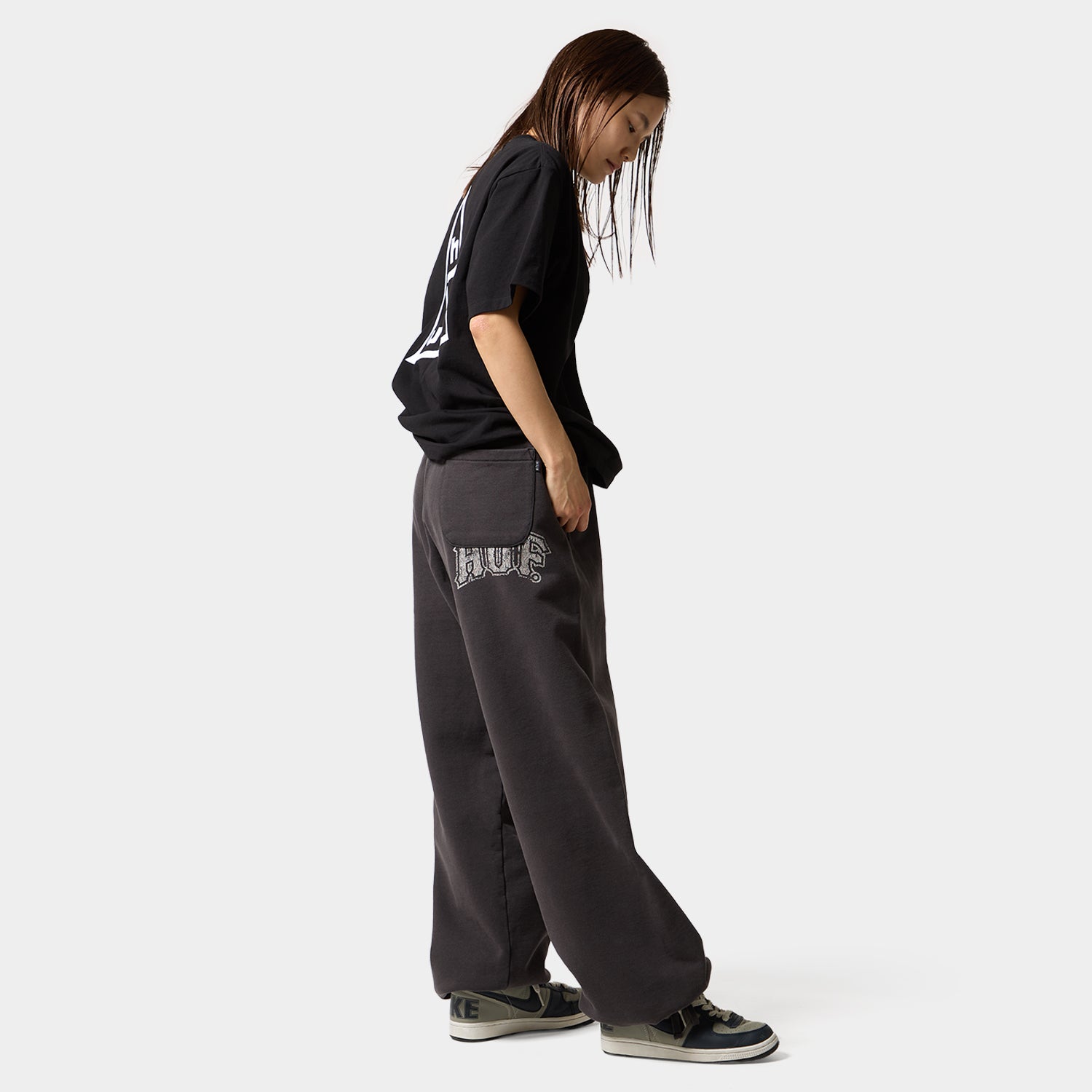 HUF (ハフ) Worldwide JP /T-SHIRTS(Tシャツ)/ TRIPLE TRIANGLE TEE商品 / FOREST GREEN
