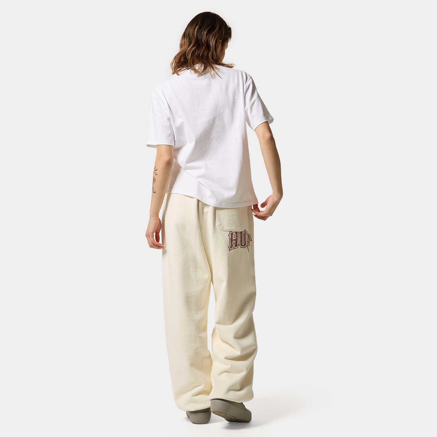 HUF (ハフ) Worldwide JP /T-SHIRTS(Tシャツ)/ HUF eightynine TINY TEE商品 / WHITE