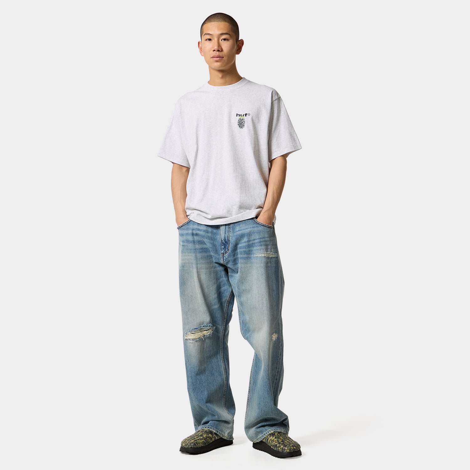 HUF (ハフ) Worldwide JP /T-SHIRTS(Tシャツ)/ BLACK BERRY TEE商品 / ASH GREY