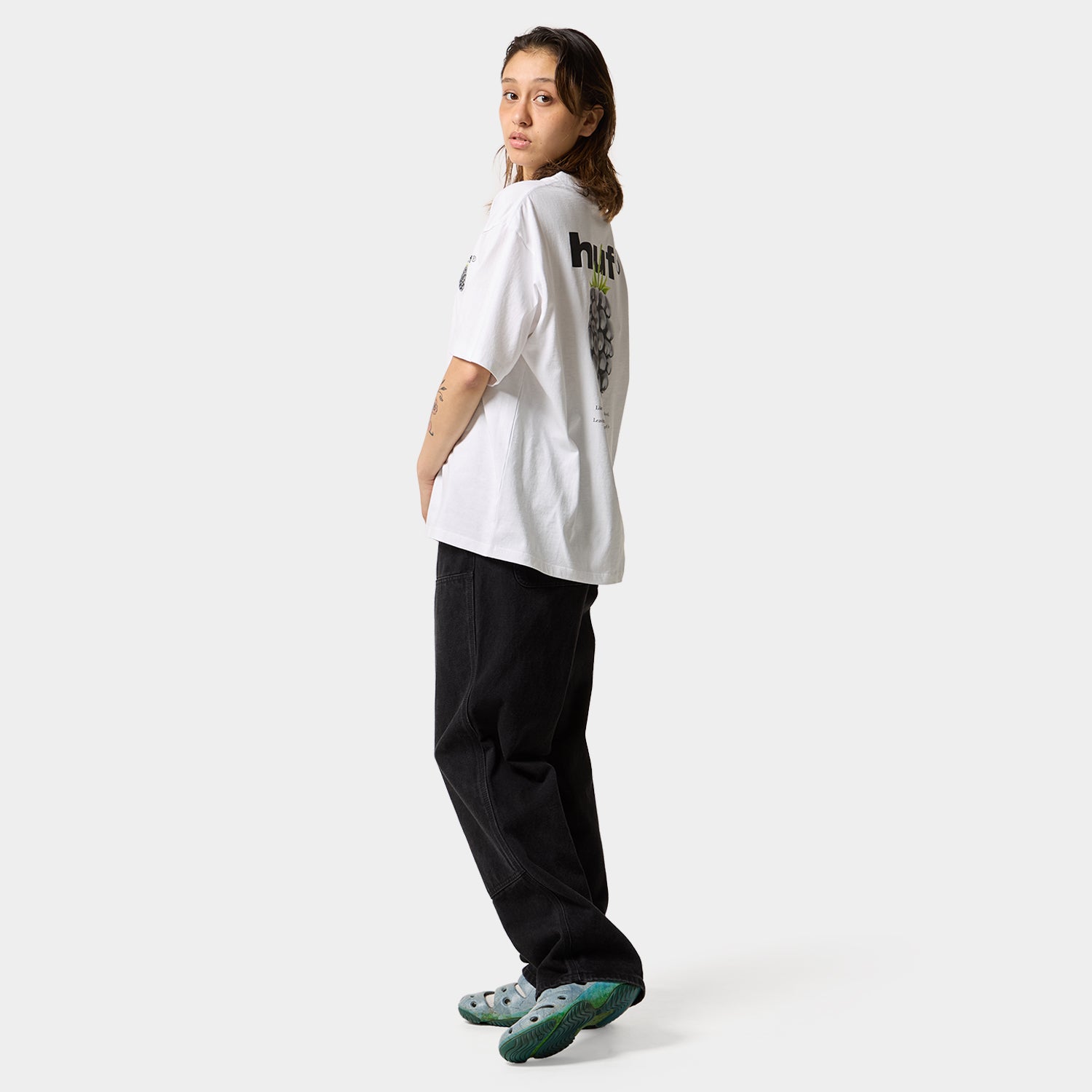 HUF (ハフ) Worldwide JP /T-SHIRTS(Tシャツ)/ BLACK BERRY TEE商品 / ASH GREY