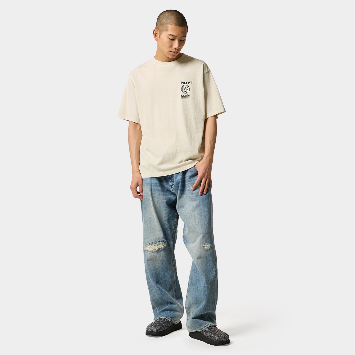 HUF (ハフ) Worldwide JP /T-SHIRTS(Tシャツ)/ HUF X KUUMBA INTERNATIONAL KUUMBA TEE商品 / CREAM