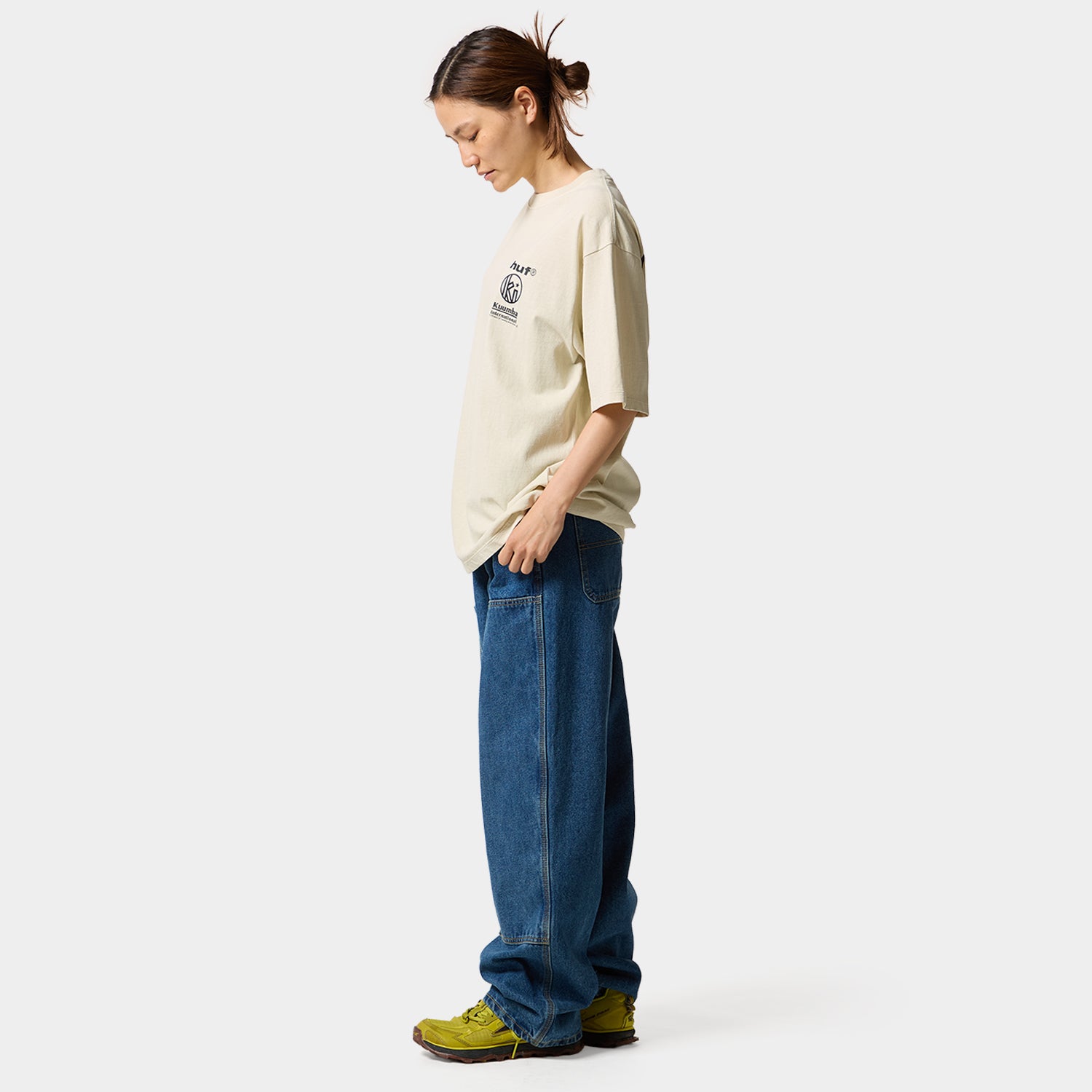 HUF (ハフ) Worldwide JP /T-SHIRTS(Tシャツ)/ HUF X KUUMBA INTERNATIONAL KUUMBA TEE商品 / CREAM