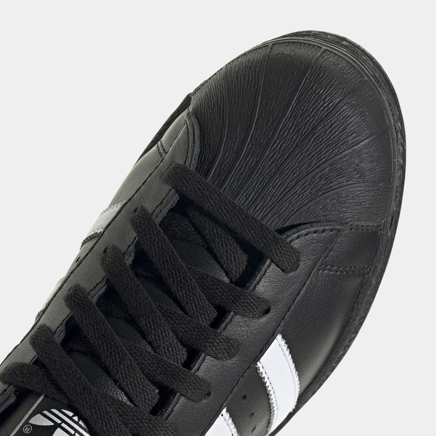 HUF (ハフ) Worldwide JP /FOOTWEAR(スニーカー)/ ADIDAS SUPERSTAR 82商品 / BLACK