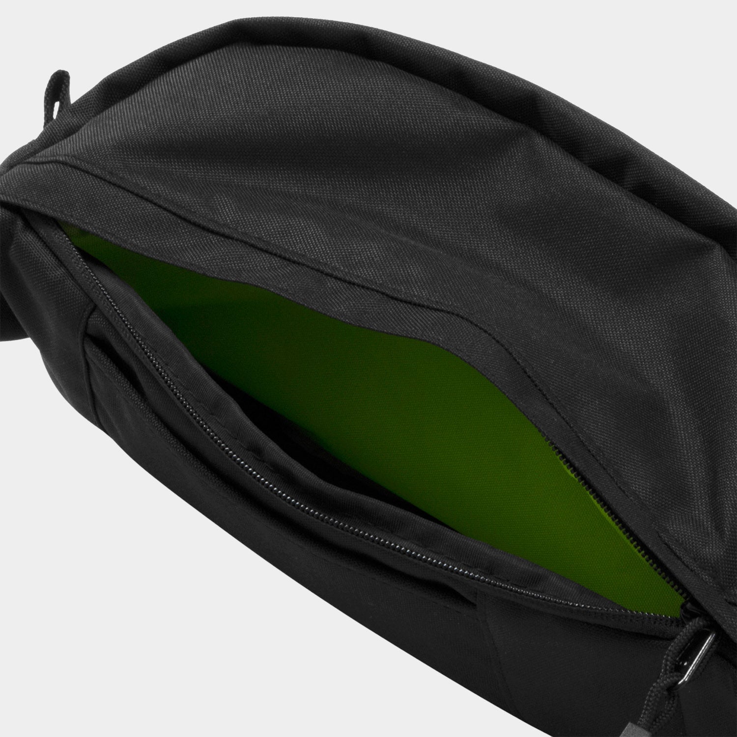 HUF (ハフ) Worldwide JP /BAGS（バッグ）/ HYDE WAIST BAG商品 / BLACK