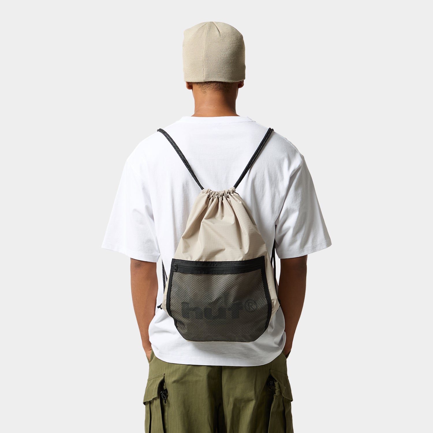 HUF (ハフ) Worldwide JP /BAGS（バッグ）/ HUF eightynine KNAPSACK商品 / BLACK