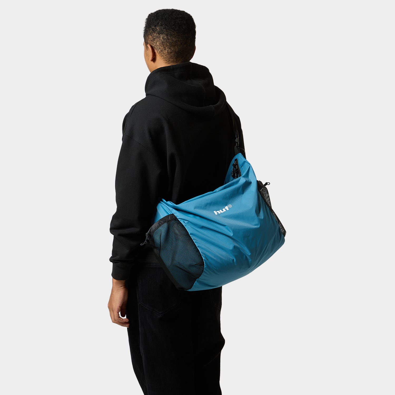 HUF (ハフ) Worldwide JP /BAGS（バッグ）/ HUF eightynine SHOULDER BAG商品 / LT BLUE