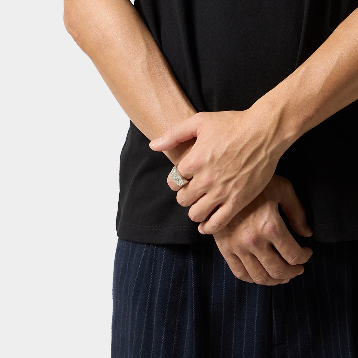 HUF (ハフ) Worldwide JP /JEWELRY（ジュエリー）/ WORLDWIDE CLOTHIERS SIGNET RING商品 / SILVER