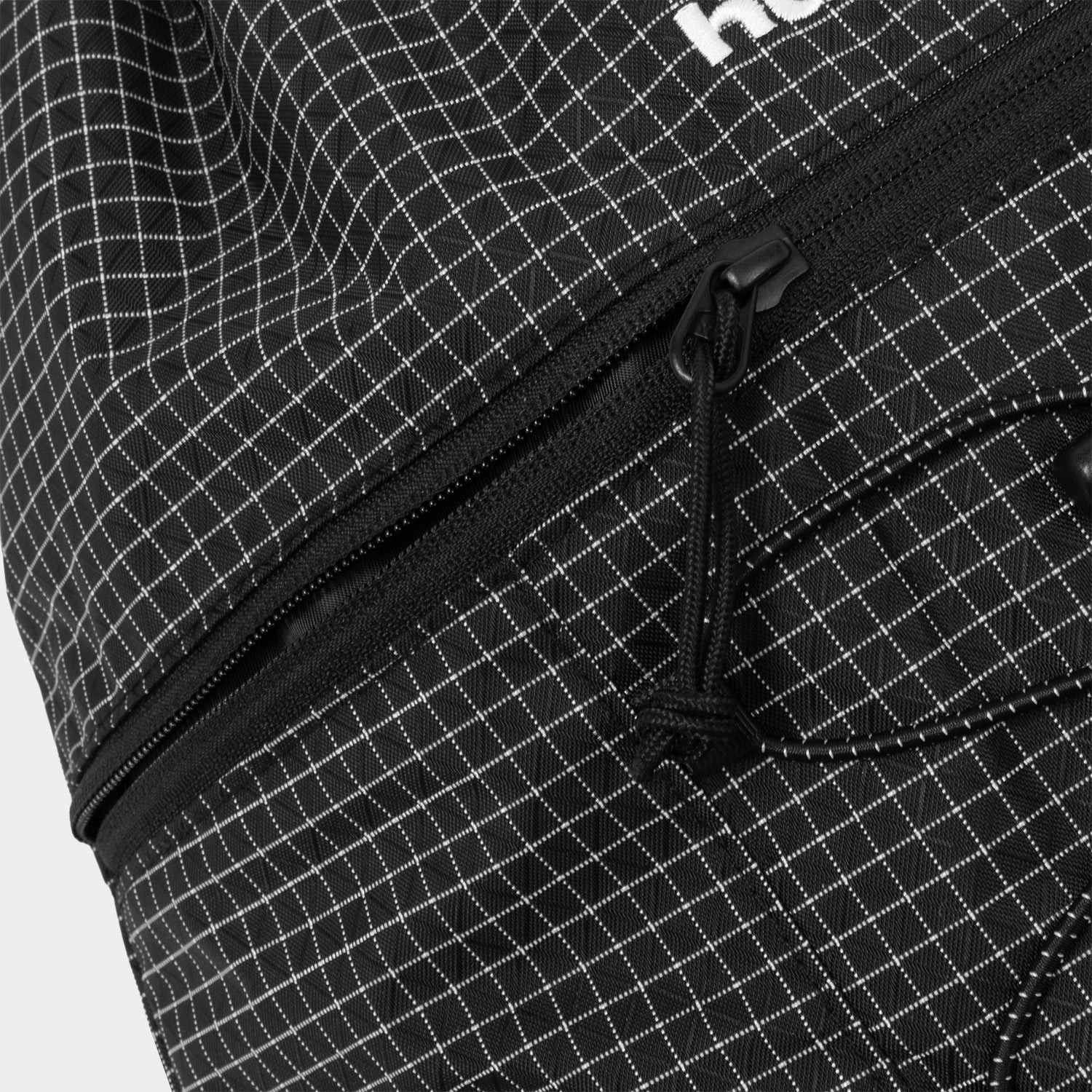 HUF (ハフ) Worldwide JP /BAGS（バッグ）/ HUF eightynine RIPSTOP KNAPSACK商品 / BLACK