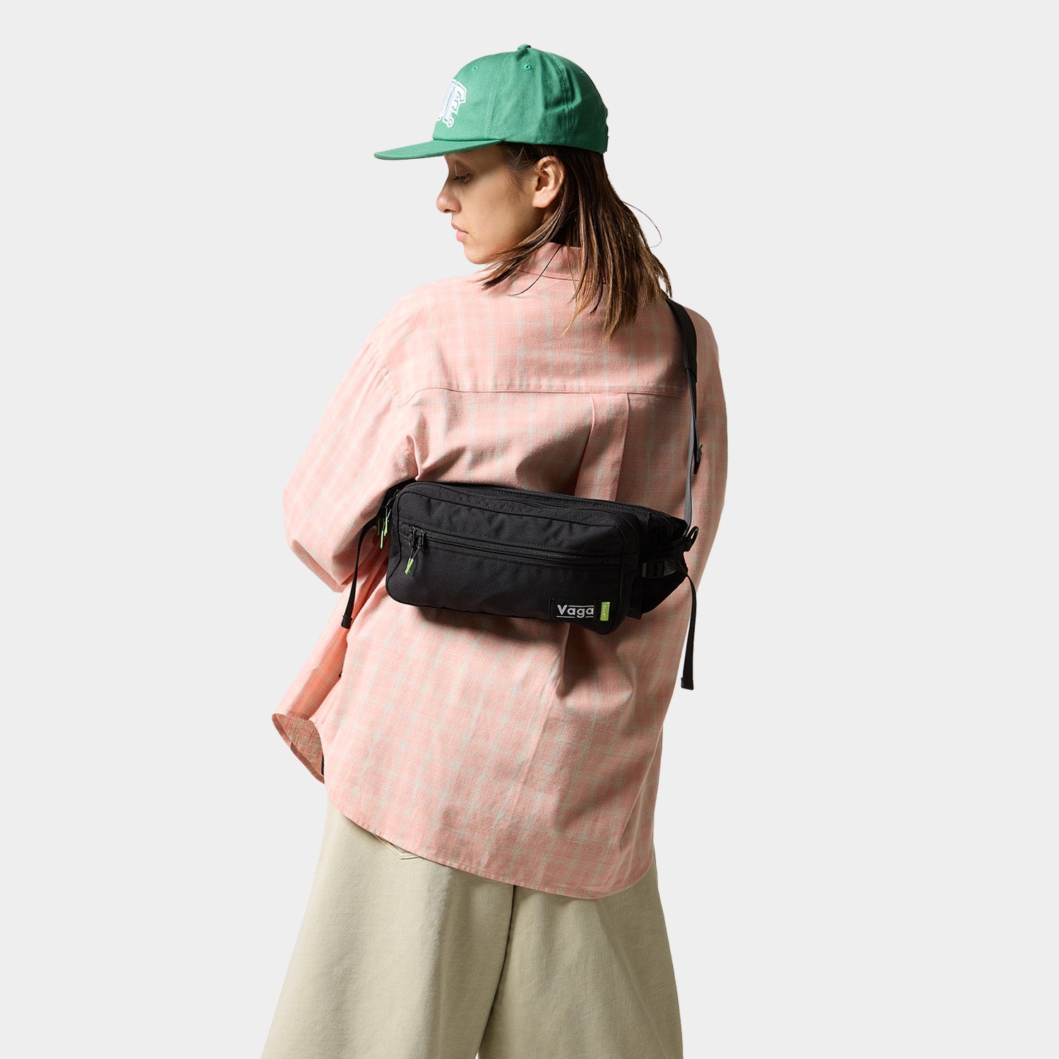 HUF (ハフ) Worldwide JP /BAGS（バッグ）/ HUF X VAGA MAGIC POCKET商品 / BLACK
