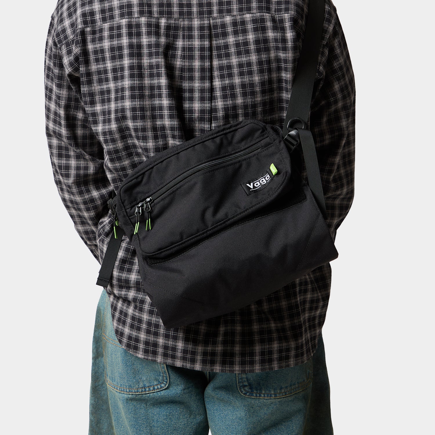 HUF (ハフ) Worldwide JP /BAGS（バッグ）/ HUF X VAGA MAGIC POCKET商品 / BLACK