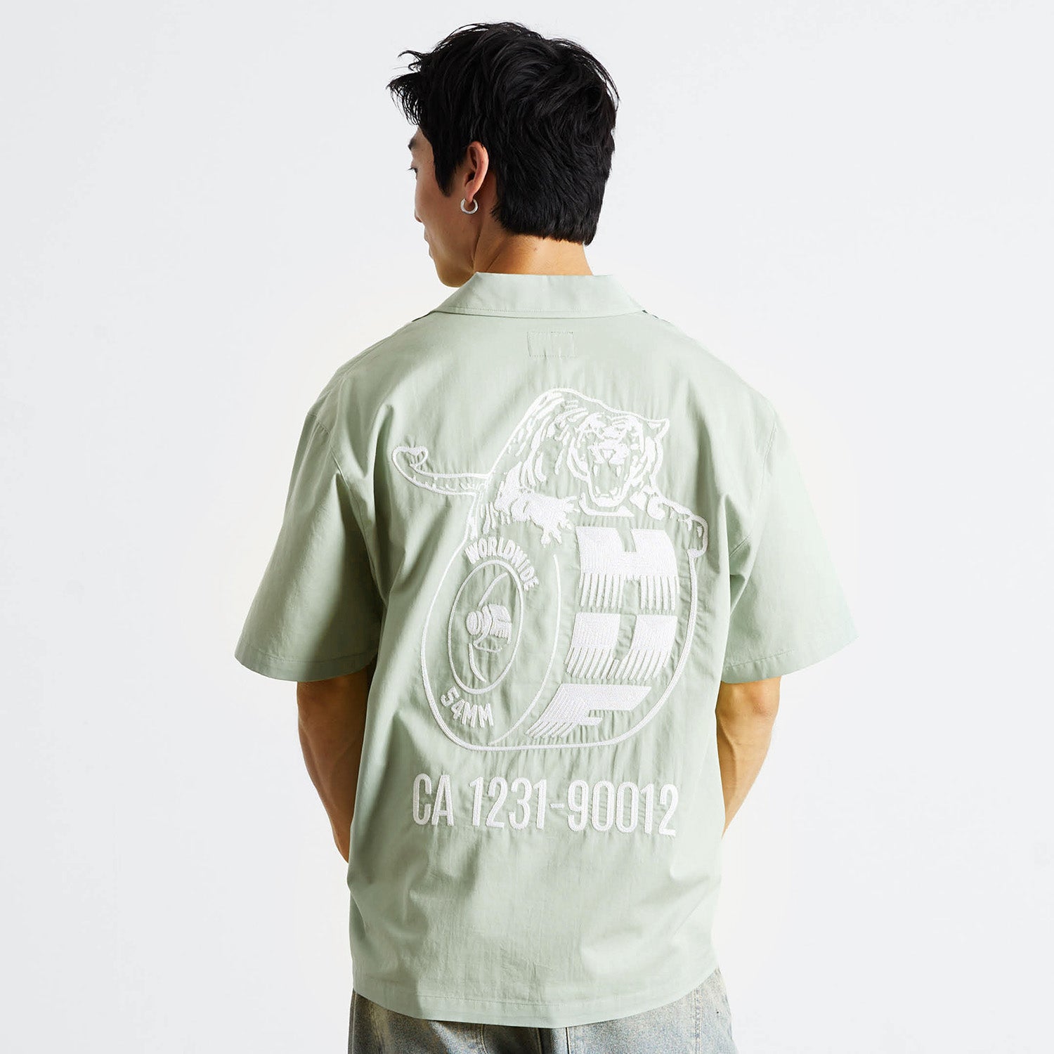 HUF (ハフ) Worldwide JP /TOPS & SHIRTS（トップス&シャツ）/ URETHANE WORK SHIRT商品 / BLACK