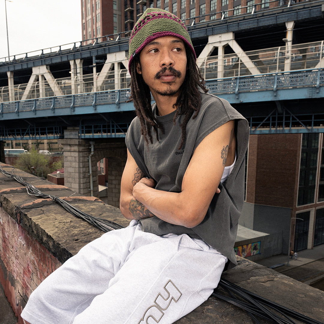 HUF (ハフ) Worldwide JP /TOPS & SHIRTS（トップス&シャツ）/ huf eightynine SLEEVELESS TOP商品 / BLACK