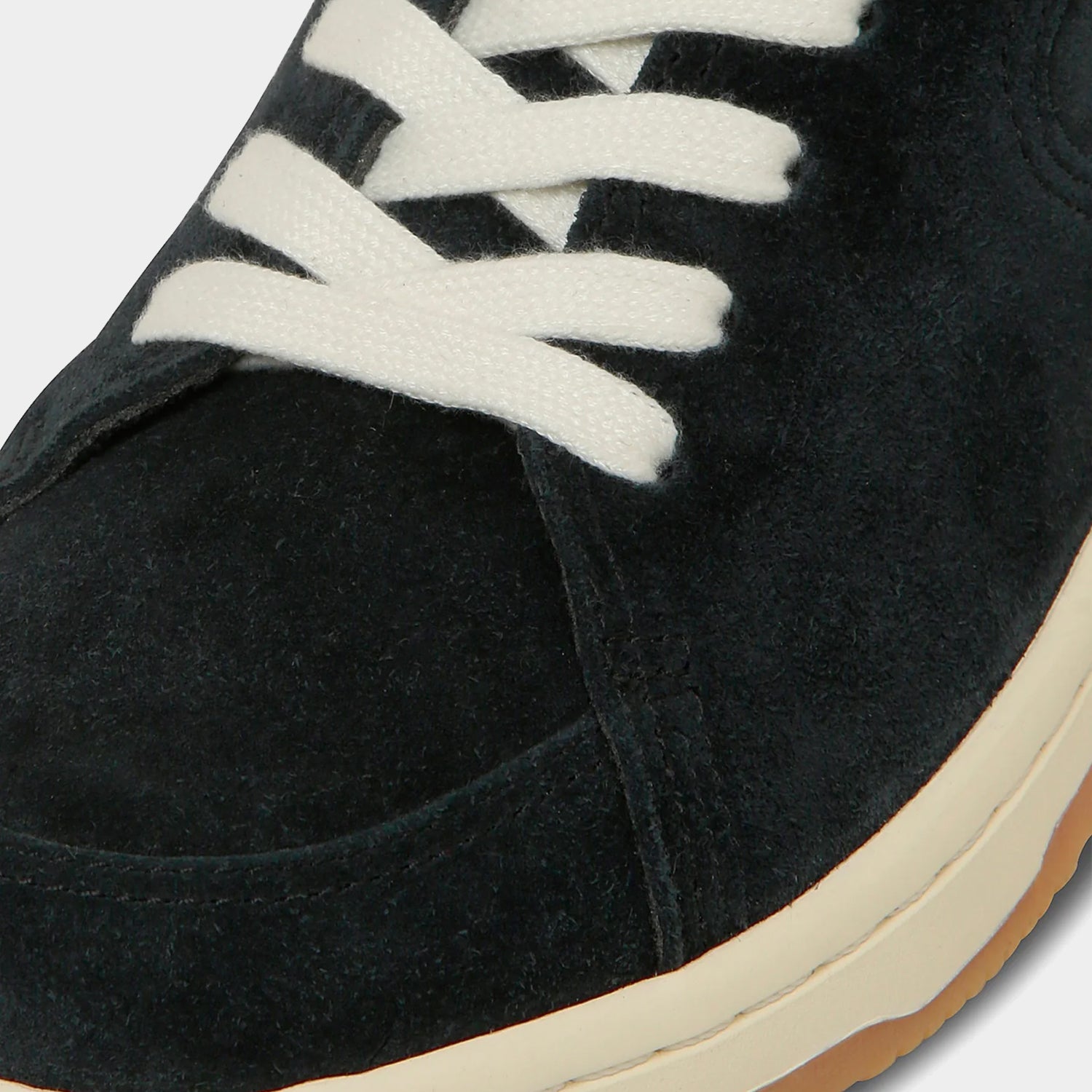HUF (ハフ) Worldwide JP /FOOTWEAR（スニーカー）/ CONVERSE SKATESTAR SK OX商品 / BLACK/WHITE