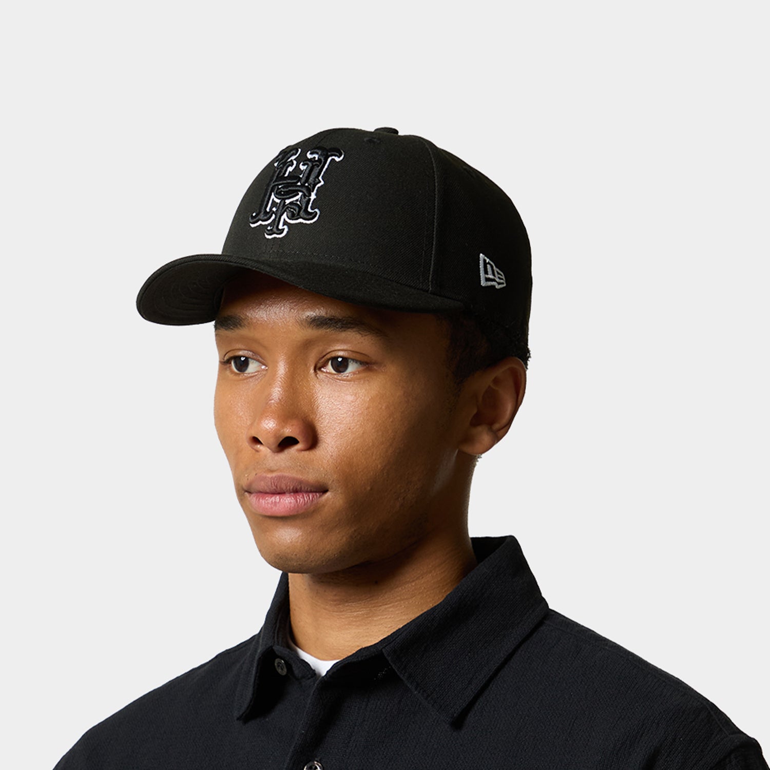 HUF (ハフ) Worldwide JP /HATS & BEANIES（ハット&ビーニー）/ HUF | NEW ERA® VARSITY HAT商品 / DARK PEWTER