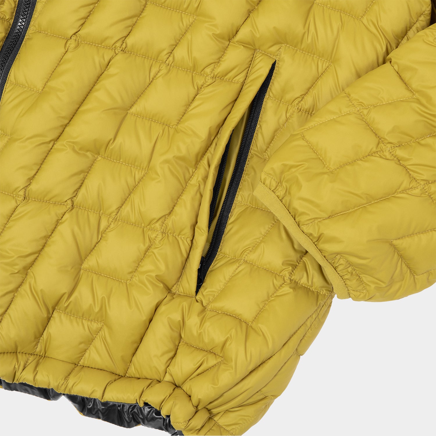 HUF (ハフ) Worldwide JP /JACKETS（ジャケット）/ HUF X TAION CASCADE PACKABLE HOODED DOWN JACKET商品 / BLACK