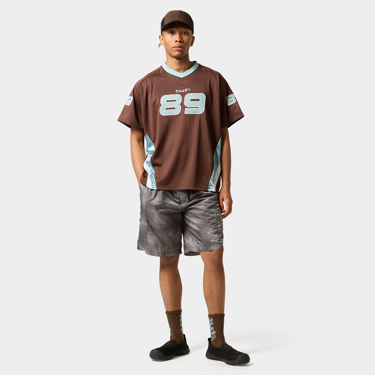 HUF (ハフ) Worldwide JP /TOPS & SHIRTS（トップス&シャツ）/ CROSS CONDITIONS FOOTBALL CREW商品 / BLACK