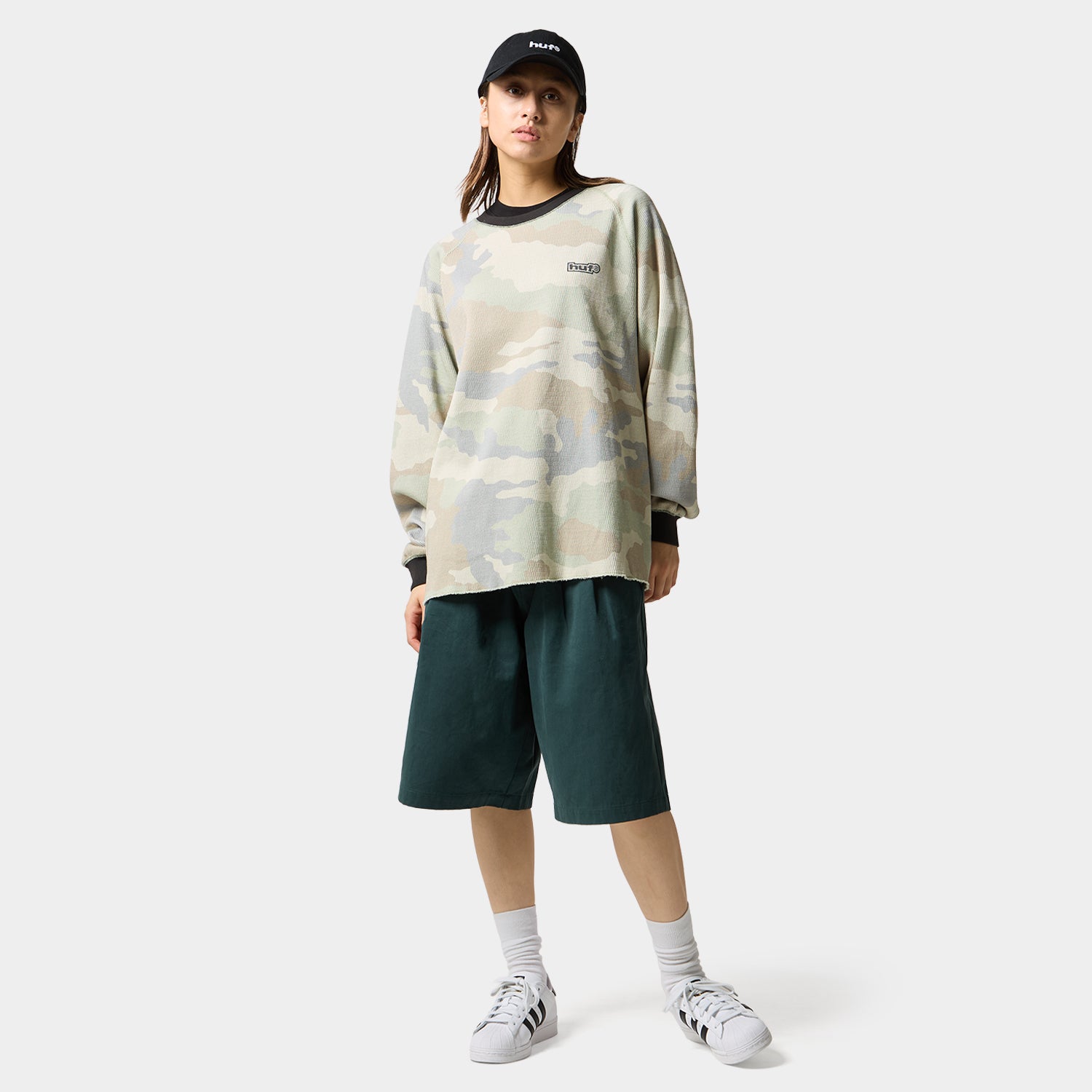 HUF (ハフ) Worldwide JP /TOPS & SHIRTS（トップス&シャツ）/ 89 OUTLINE LS RAGLAN商品 / BLACK