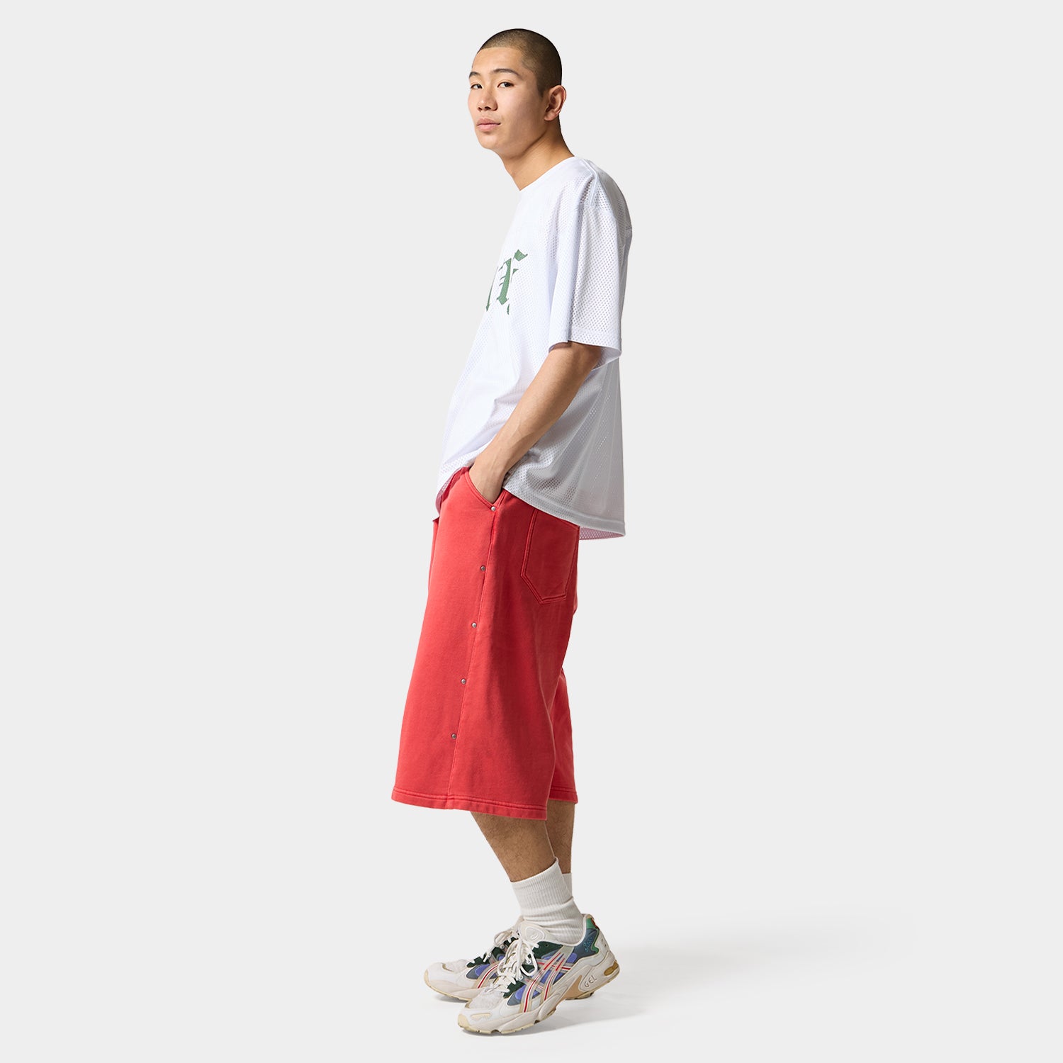 HUF (ハフ) Worldwide JP /TOPS & SHIRTS（トップス&シャツ）/ OLD ENGLISH MESH TOP商品 / BROWN