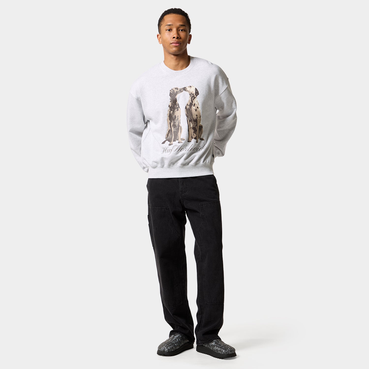 HUF (ハフ) Worldwide JP /SWEATSHIRTS（スウェットシャツ）/ DOGGED CREW商品 / ASH GREY