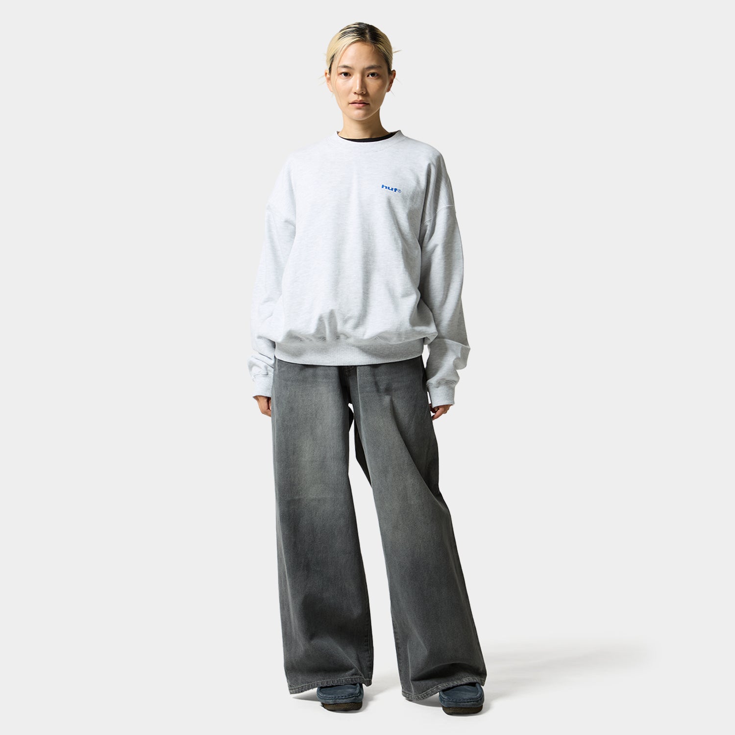 HUF (ハフ) Worldwide JP /SWEATSHIRTS（スウェットシャツ）/ COMMUNITY SUPPORT CREW商品 / ASH GREY