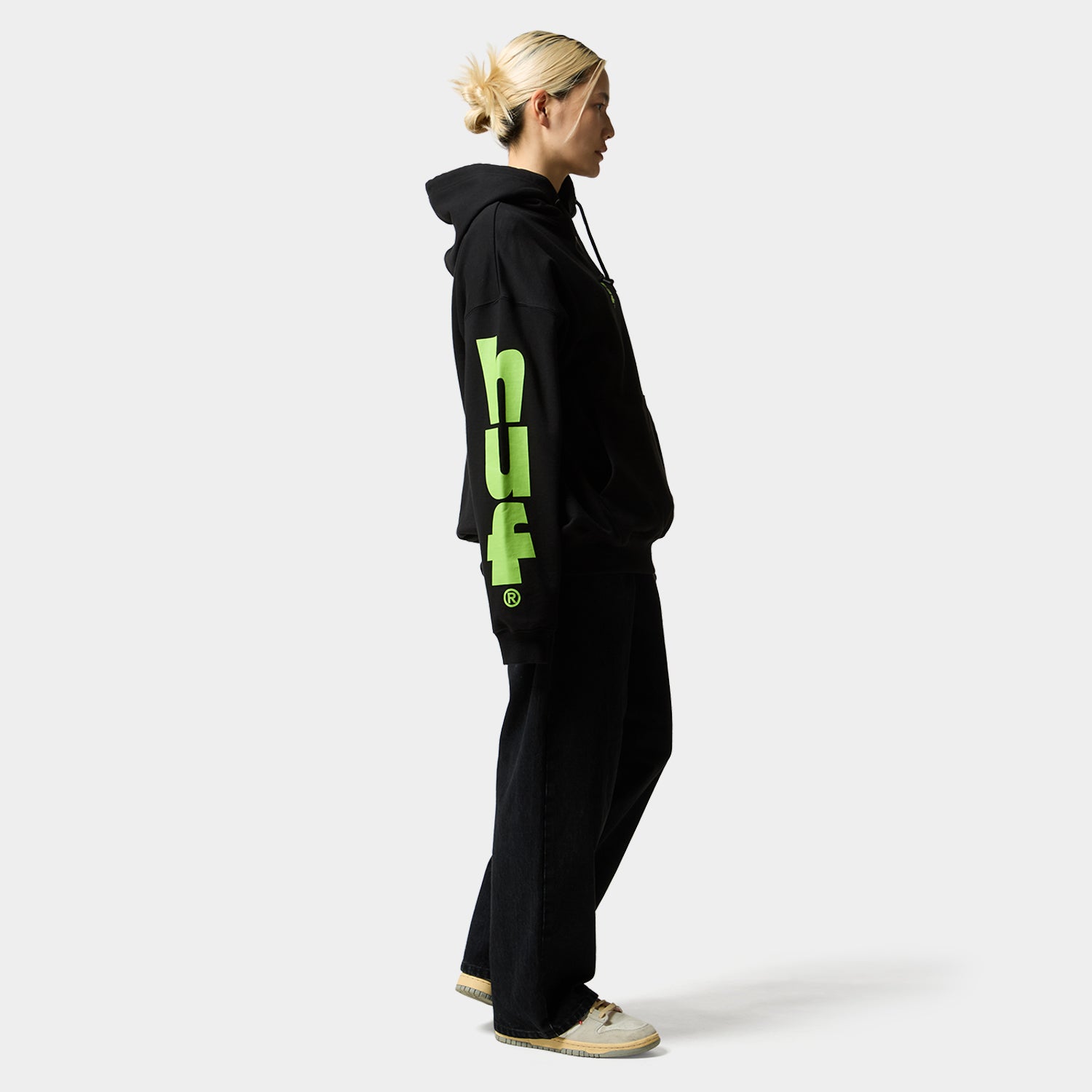 HUF (ハフ) Worldwide JP /HOODIES（パーカー）/ 【オンラインストア限定】MEGABLAST HOODIE商品 / BLACK