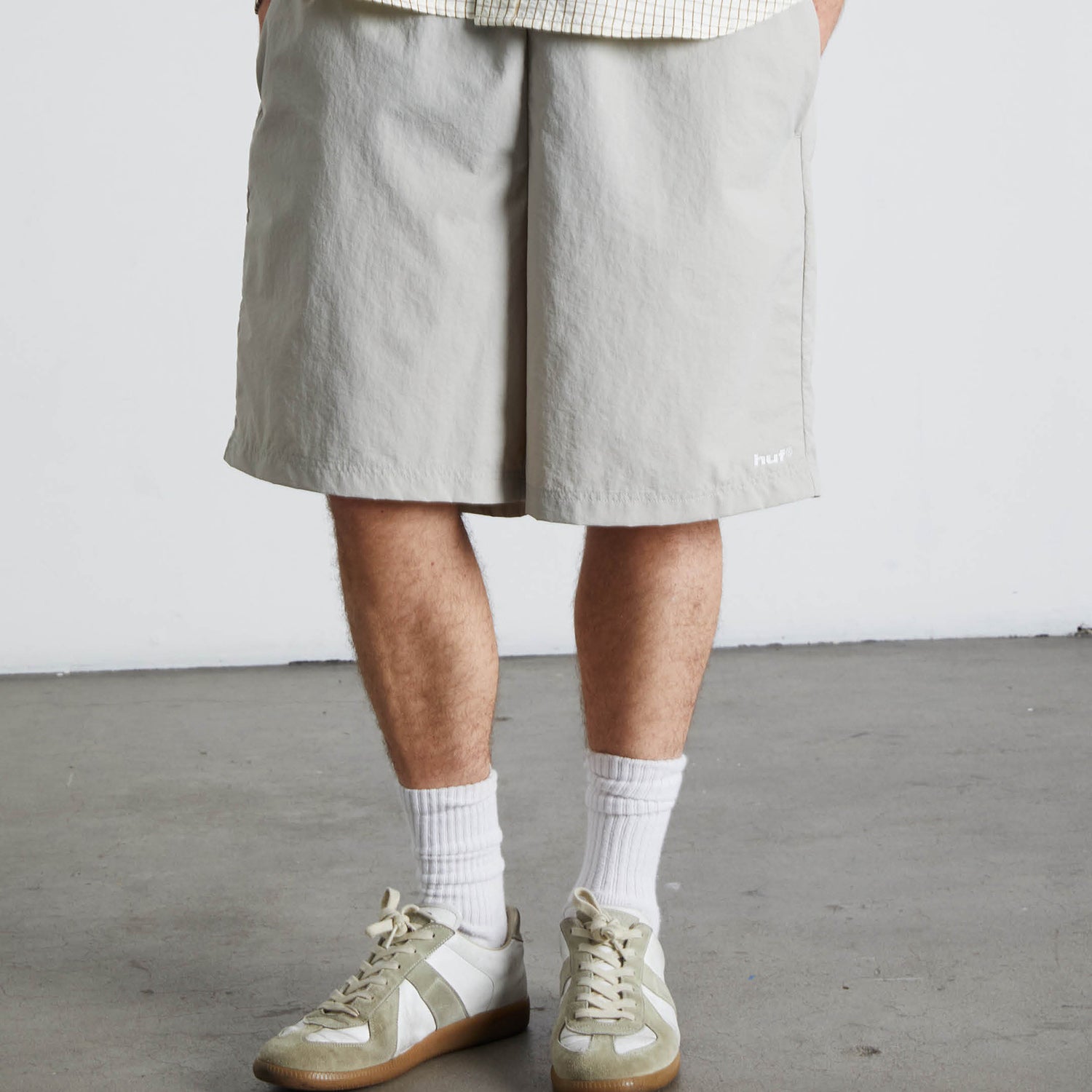 HUF (ハフ) Worldwide JP /SHORTS（ショーツ）/ 89 EASY SHORT商品 / BLACK