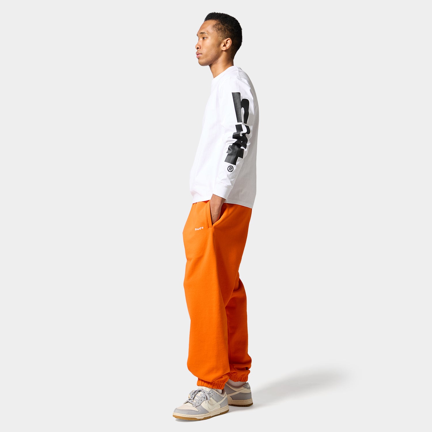 HUF (ハフ) Worldwide JP /T-SHIRTS（Tシャツ）/ MEGABLAST LS TEE商品 / NAVY