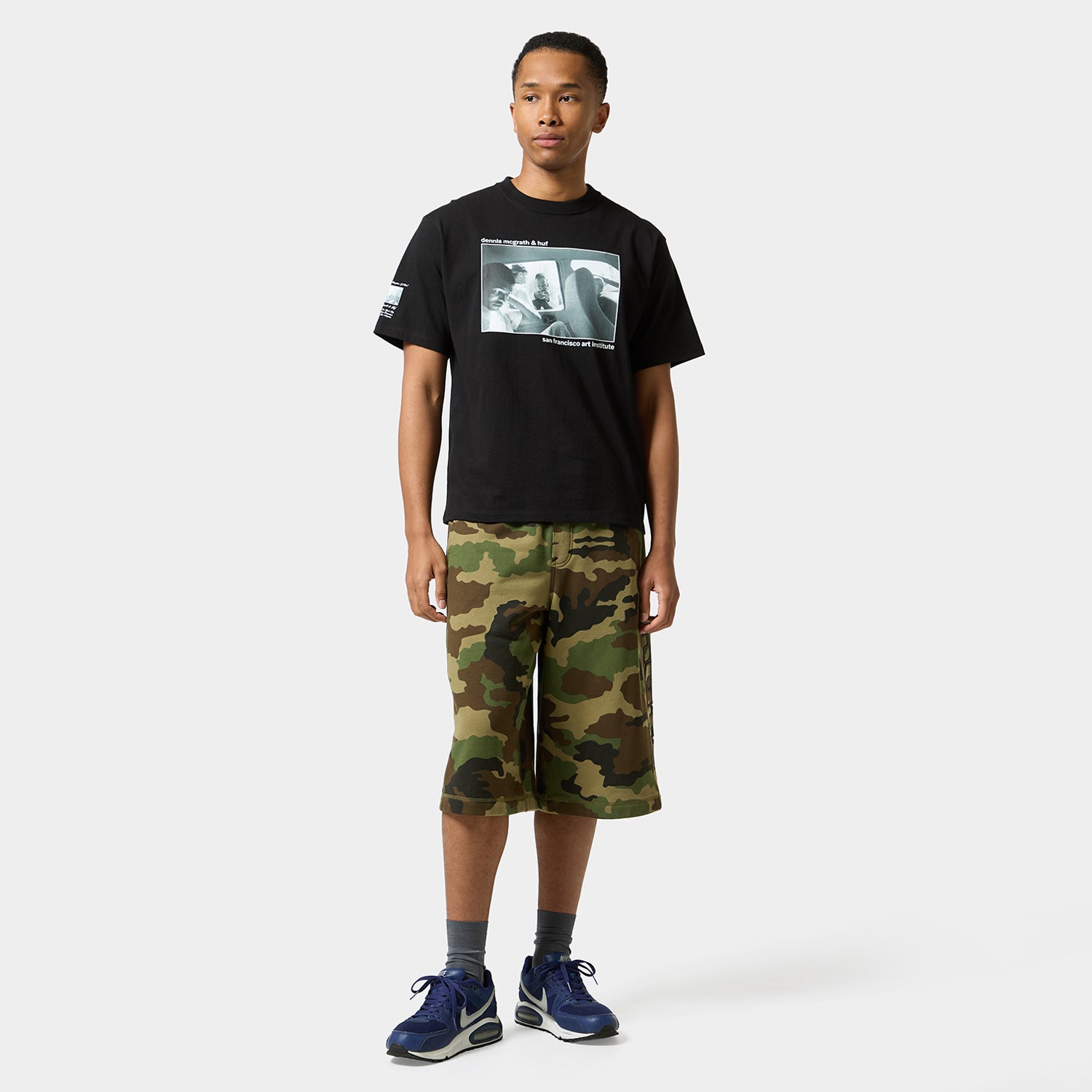HUF (ハフ) Worldwide JP /T-SHIRTS（Tシャツ）/ PAVED WITH GOLD TEE商品 / BLACK