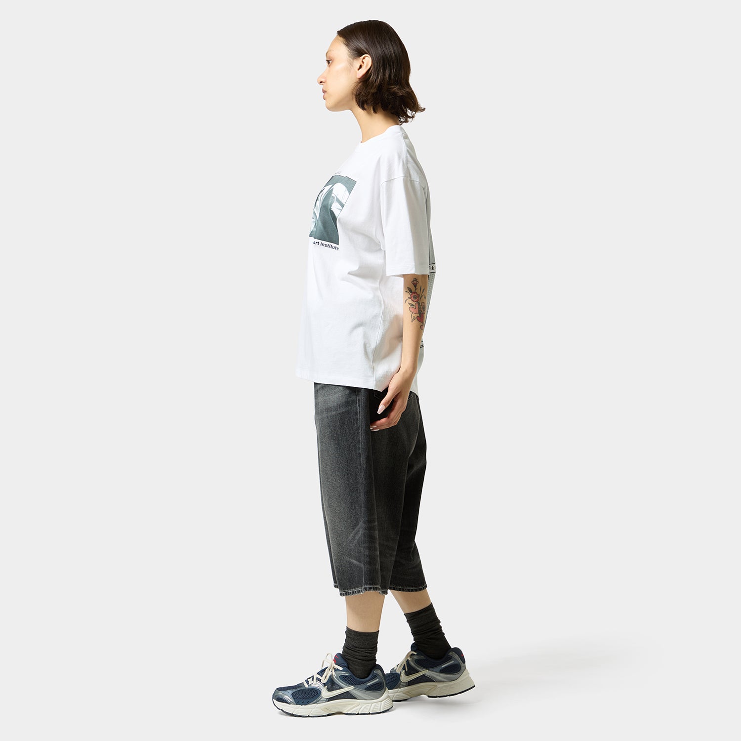 HUF (ハフ) Worldwide JP /T-SHIRTS（Tシャツ）/ PAVED WITH GOLD TEE商品 / BLACK