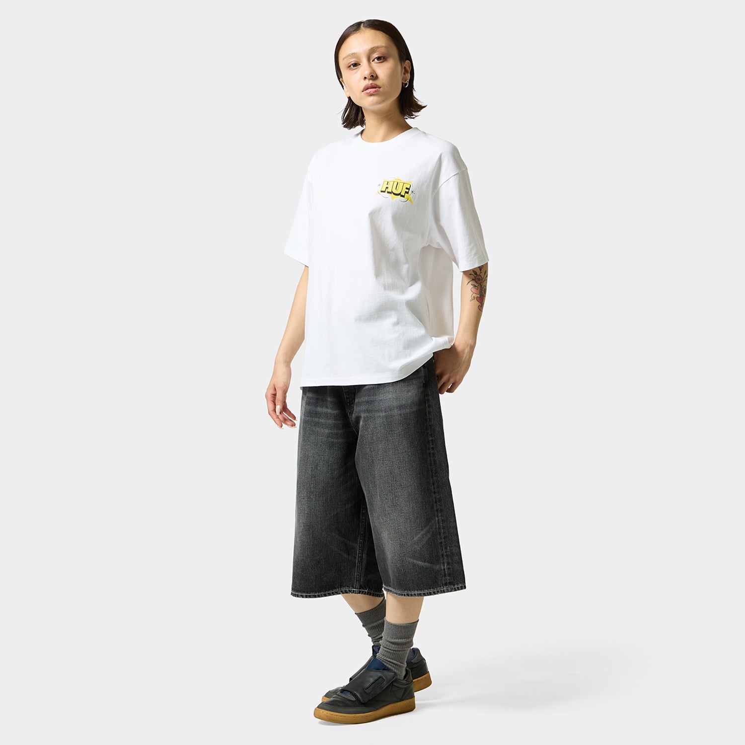 HUF (ハフ) Worldwide JP /T-SHIRTS（Tシャツ）/ YADAMEAN TEE商品 / NAVY