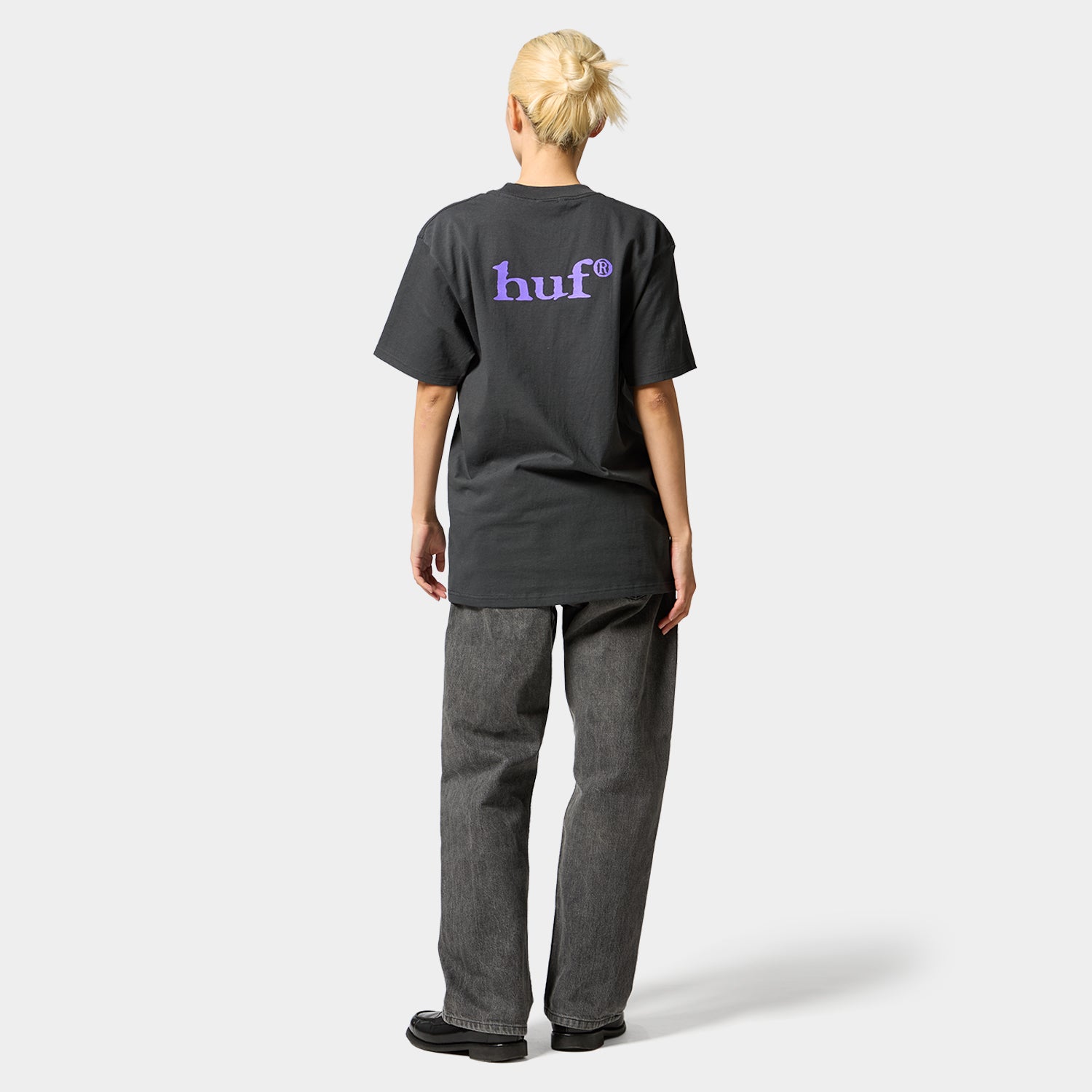 HUF (ハフ) Worldwide JP /T-SHIRTS（Tシャツ）/ HUF X NIGHTMARE BEFORE CHRISTMAS VINTAGE TEE商品 / VINTAGE BLACK