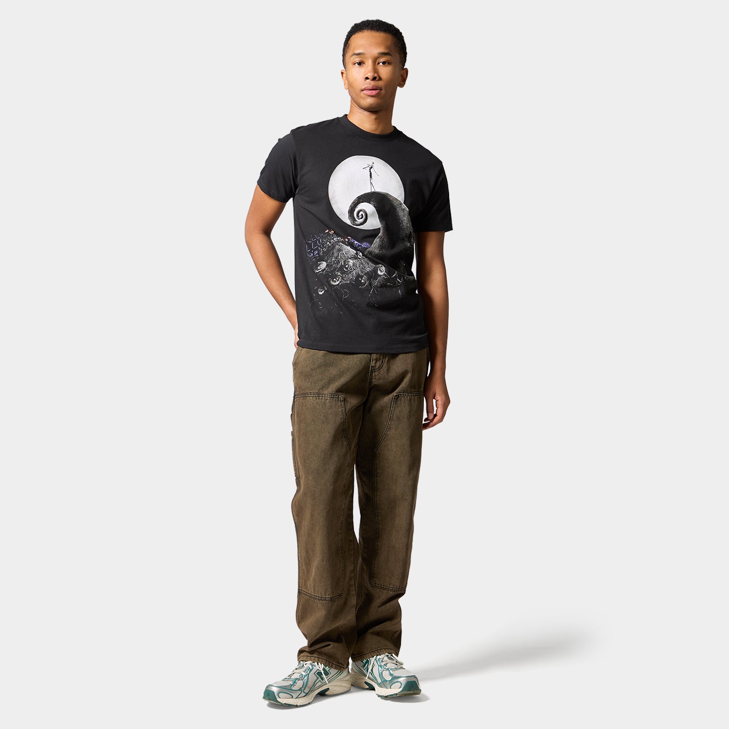 HUF (ハフ) Worldwide JP /T-SHIRTS（Tシャツ）/ HUF X NIGHTMARE BEFORE CHRISTMAS SPIRAL HILL TEE商品 / BLACK